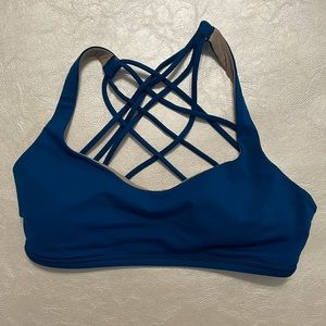 Lululemon Free To Be Bra